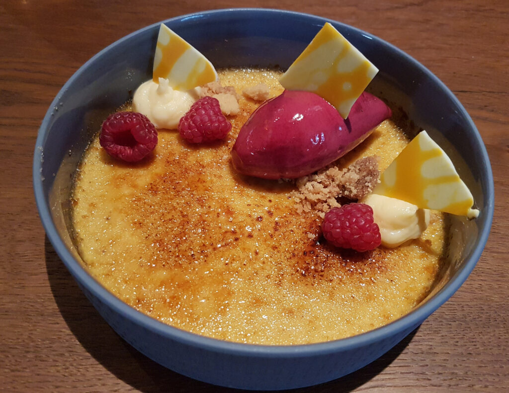 Crème Brûlée, Nachtisch Bistro ZweiSinn Meiers